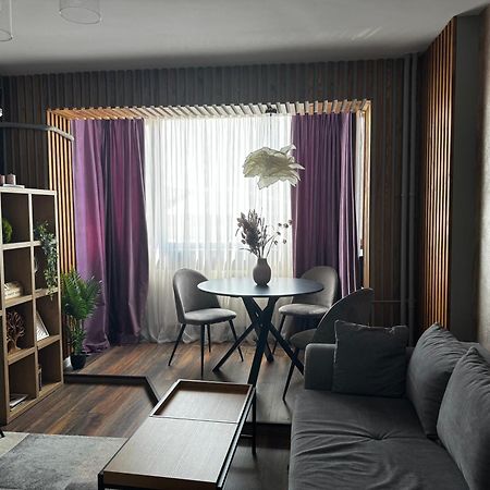 בוקרשט Lovely 2 Rooms Apartment In The Center Of The City מראה חיצוני תמונה
