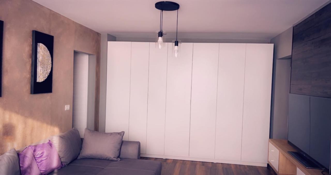 בוקרשט Lovely 2 Rooms Apartment In The Center Of The City מראה חיצוני תמונה