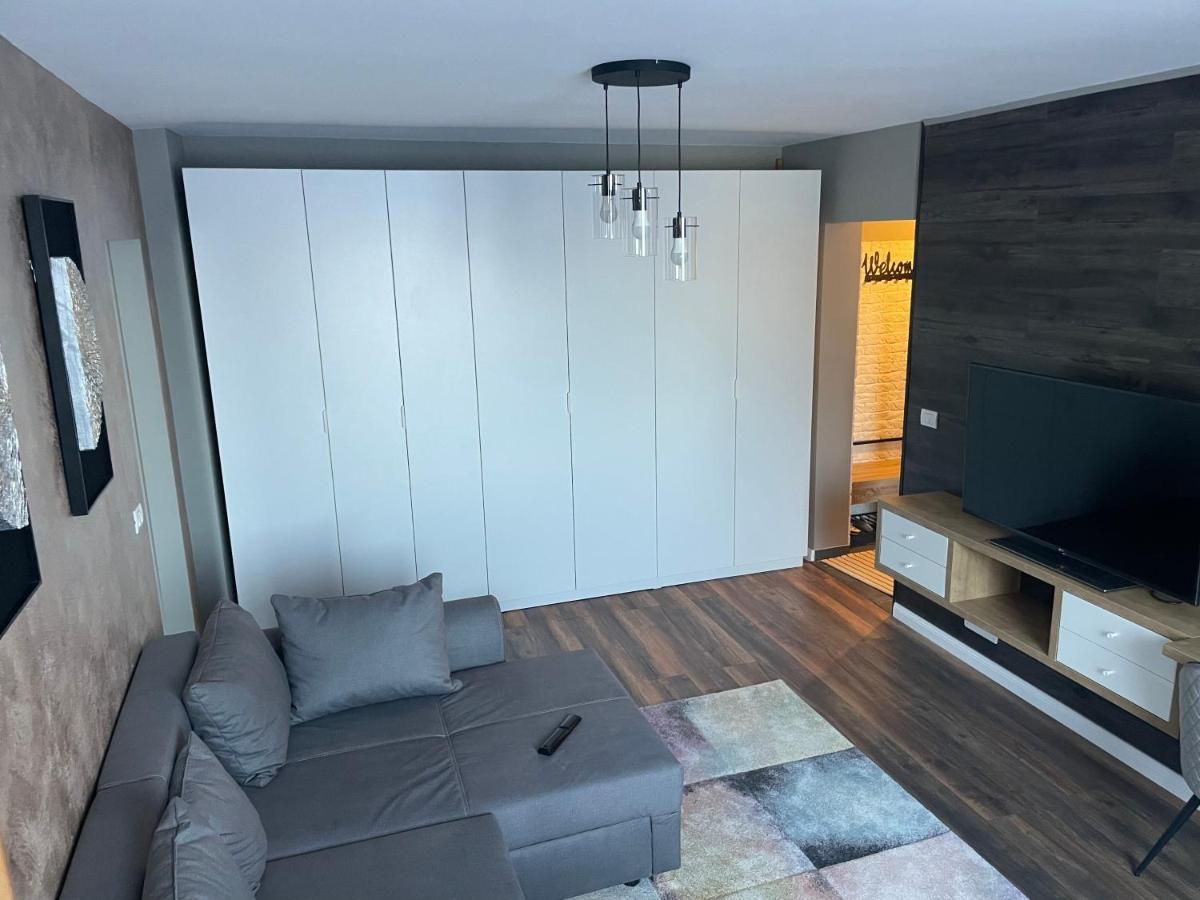 בוקרשט Lovely 2 Rooms Apartment In The Center Of The City מראה חיצוני תמונה