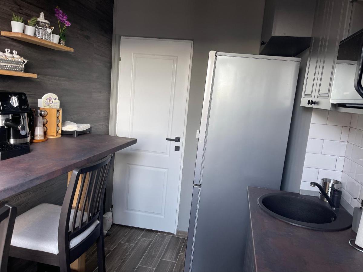 בוקרשט Lovely 2 Rooms Apartment In The Center Of The City מראה חיצוני תמונה