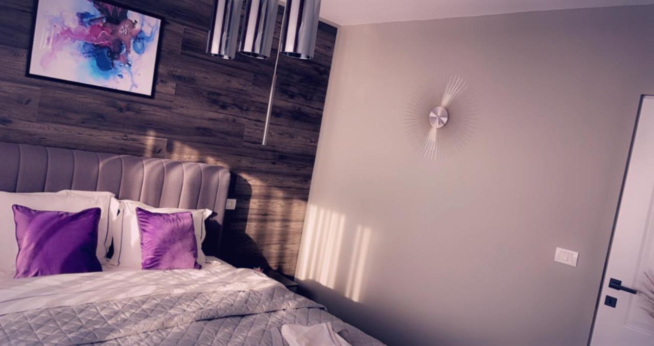 בוקרשט Lovely 2 Rooms Apartment In The Center Of The City מראה חיצוני תמונה